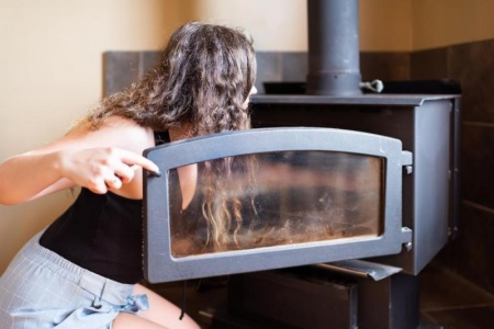 Les avantages des cuisini&egrave;res &agrave; granul&eacute;s pour votre maison &agrave; P&eacute;ronnas