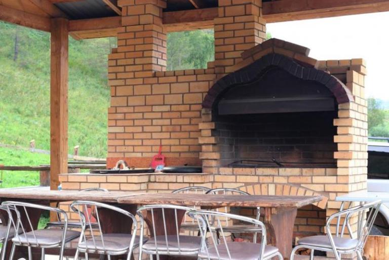 Four à bois à Péronnas : guide complet pour bien choisir